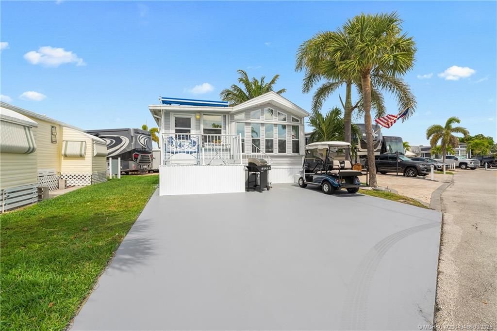 Photo of 669 Nettles Boulevard, Jensen Beach, FL 34957 (MLS # M20049486)