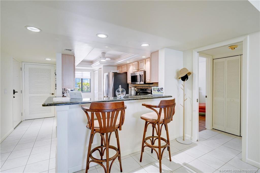 Stuart, Florida 34996, United States, 2 Bedrooms Bedrooms, ,2 BathroomsBathrooms,Residential,Active,191834