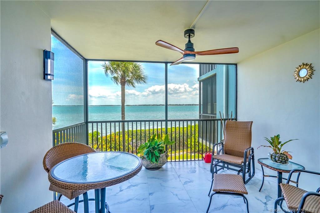 Stuart, Florida 34996, United States, 2 Bedrooms Bedrooms, ,2 BathroomsBathrooms,Residential,Active,191834