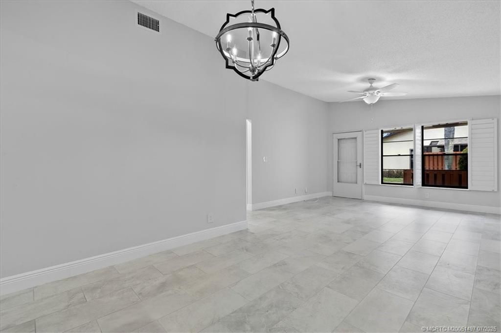 Photo of 8085 SE Villa Circle, Hobe Sound, FL 33455 (MLS # M20051497)