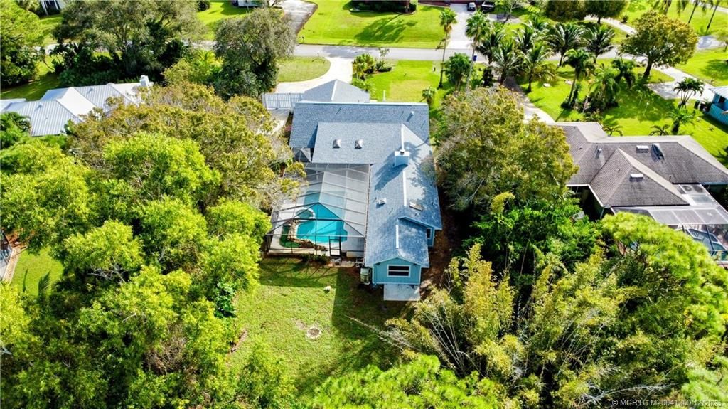 Photo of 550 NE Town Terrace, Jensen Beach, FL 34957 (MLS # M20041300)