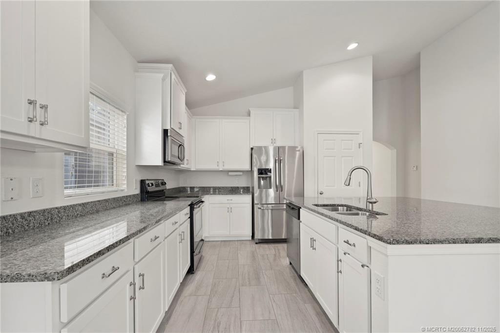 Port St Lucie, Florida 34987, United States, 3 Bedrooms Bedrooms, ,2 BathroomsBathrooms,Residential,Active,236503