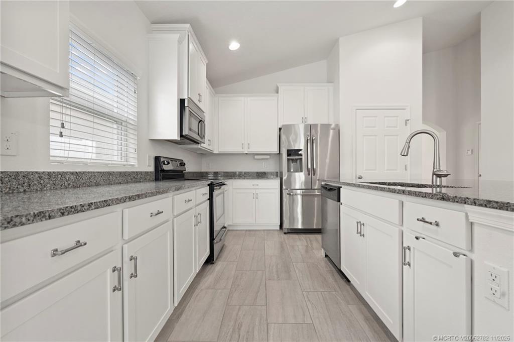 Port St Lucie, Florida 34987, United States, 3 Bedrooms Bedrooms, ,2 BathroomsBathrooms,Residential,Active,236503