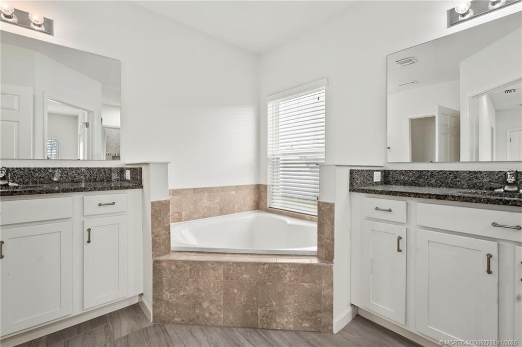 Port St Lucie, Florida 34987, United States, 3 Bedrooms Bedrooms, ,2 BathroomsBathrooms,Residential,Active,236503