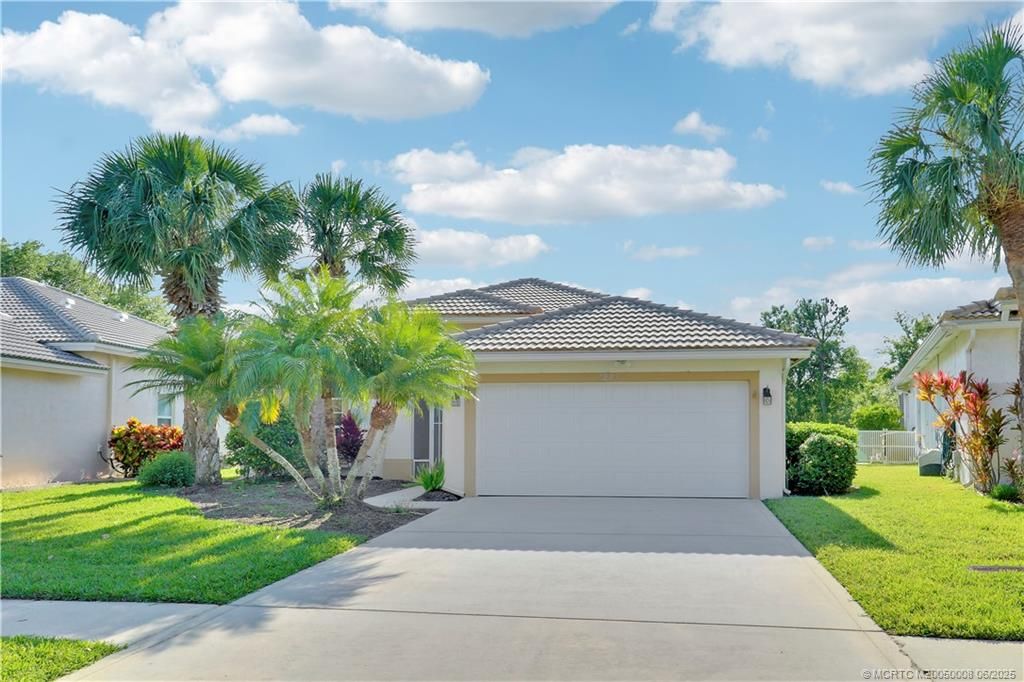 Photo of 7225 SE Magellan Lane, Stuart, FL 34997 (MLS # M20050008)