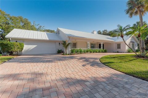 Photo of 6 Michael Road, Sewalls Point, FL 34996 (MLS # M20048127)