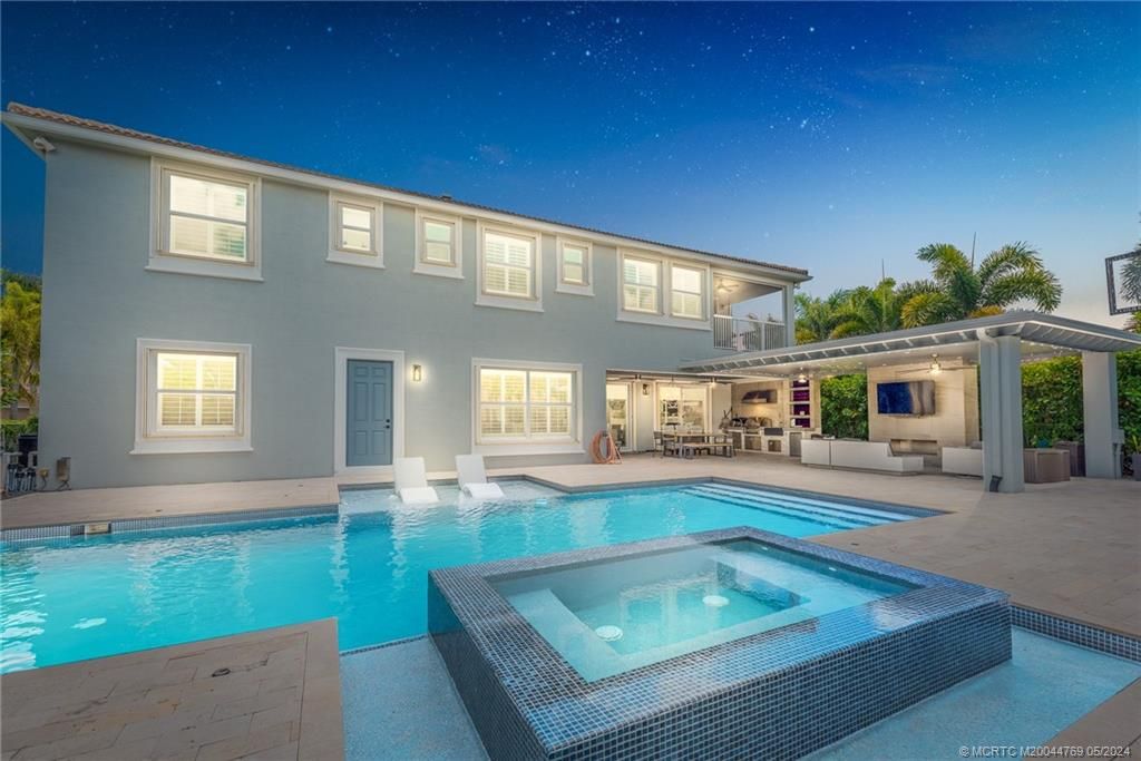 Photo of 9480 McAneeny Court, Wellington, FL 33414 (MLS # M20044769)