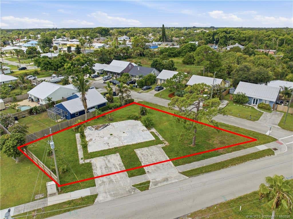 Photo of 4972 SE Primrose Way, Stuart, FL 34997 (MLS # M20056617)