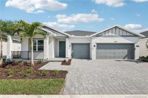 6353 NW Cloverdale Avenue Port Saint Lucie FL 34987