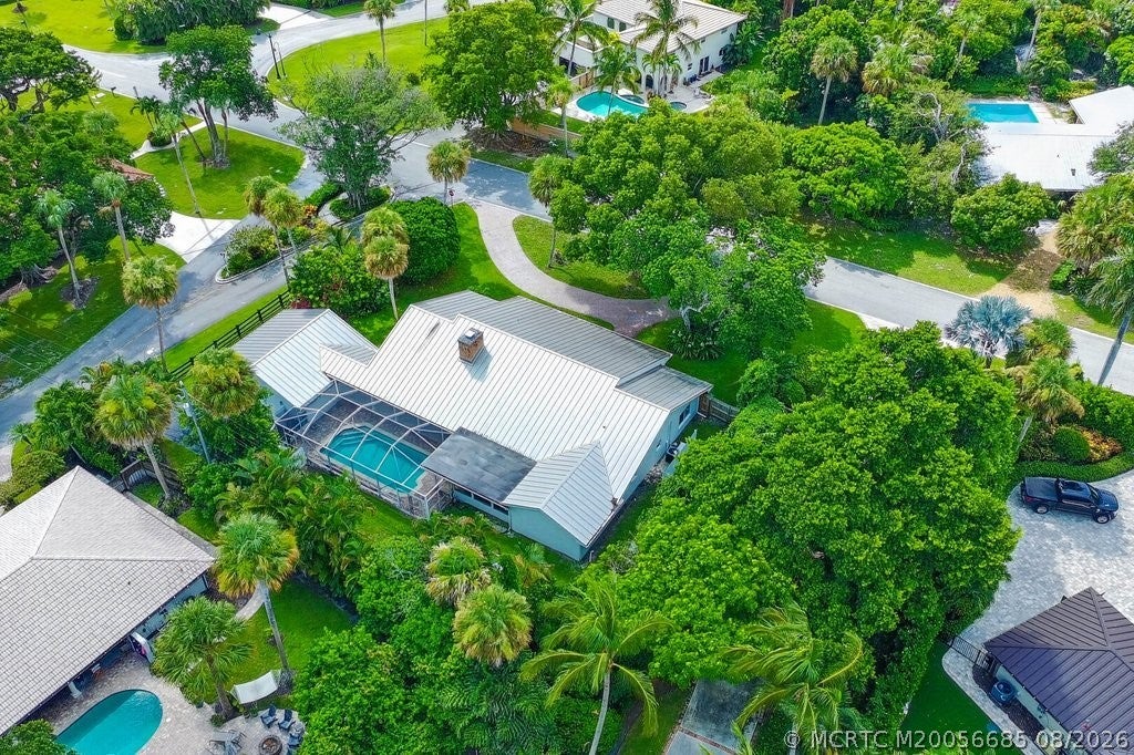 Photo of 15 W High Point Road, Sewalls Point, FL 34996 (MLS # M20056685)