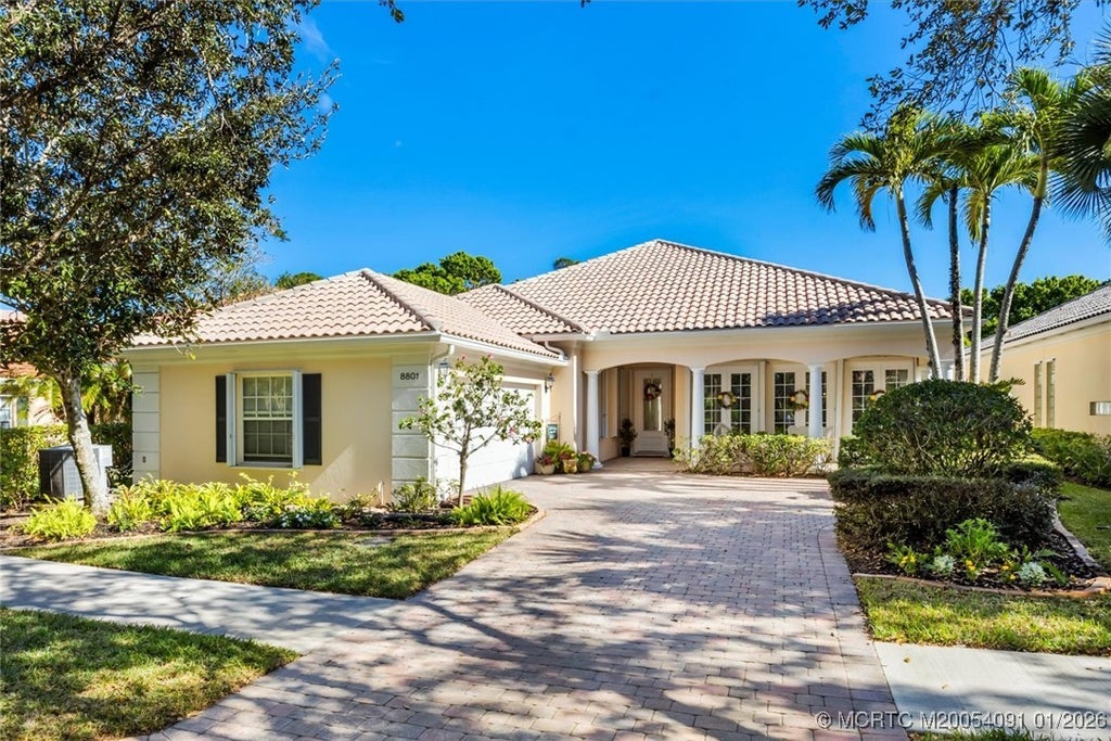 Photo of 8801 SE Eldorado Way, Hobe Sound, FL 33455 (MLS # M20054091)