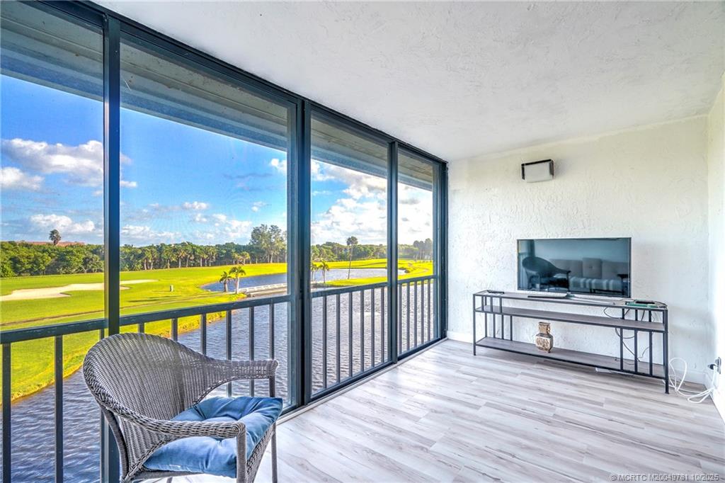 Stuart, Florida 34996, United States, 2 Bedrooms Bedrooms, ,3 BathroomsBathrooms,Residential,Active,93242