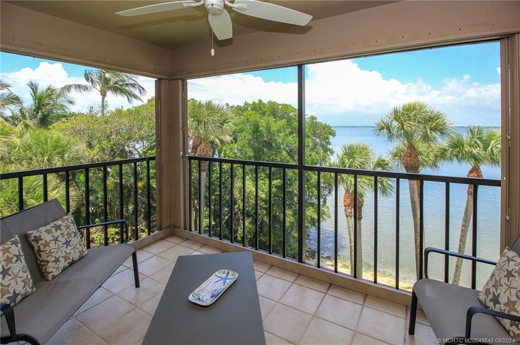 Photo of 4720 NE Sandpebble Trace #402, Stuart, FL 34996 (MLS # M20043548)