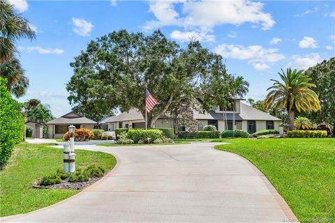 Photo of 304 NE Elm Terrace, Jensen Beach, FL 34957 (MLS # M20052060)