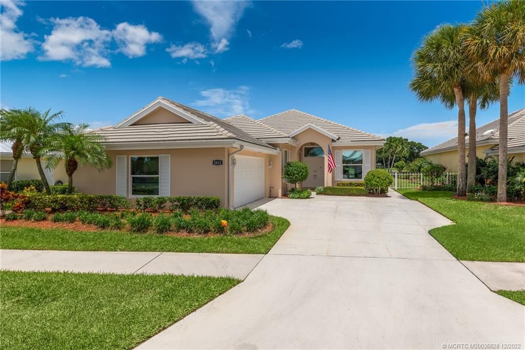 Photo of 2611 SW Greenwich Way, Palm City, FL 34990 (MLS # M20035628)