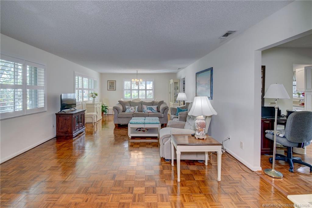 Stuart, Florida 34996, United States, 2 Bedrooms Bedrooms, ,2 BathroomsBathrooms,Residential,Active,249157