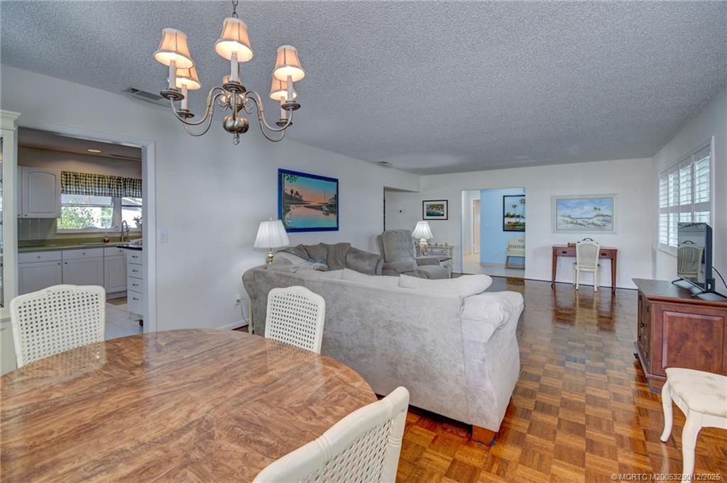 Stuart, Florida 34996, United States, 2 Bedrooms Bedrooms, ,2 BathroomsBathrooms,Residential,Active,249157