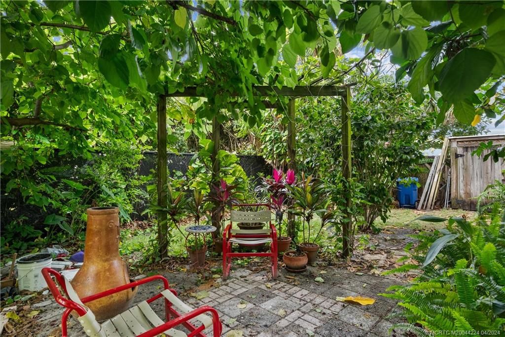 Photo of 918 Cheyenne Street, Jupiter, FL 33458 (MLS # M20044224)