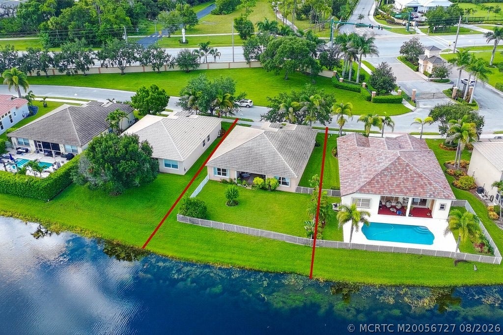 1445 SE Legacy Cove Circle