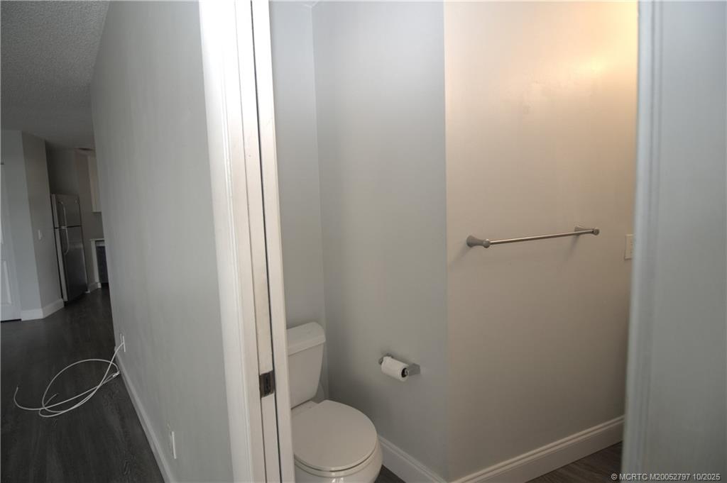 Jensen Beach, Florida 34957, United States, 2 Bedrooms Bedrooms, ,2 BathroomsBathrooms,Residential,Active,233428