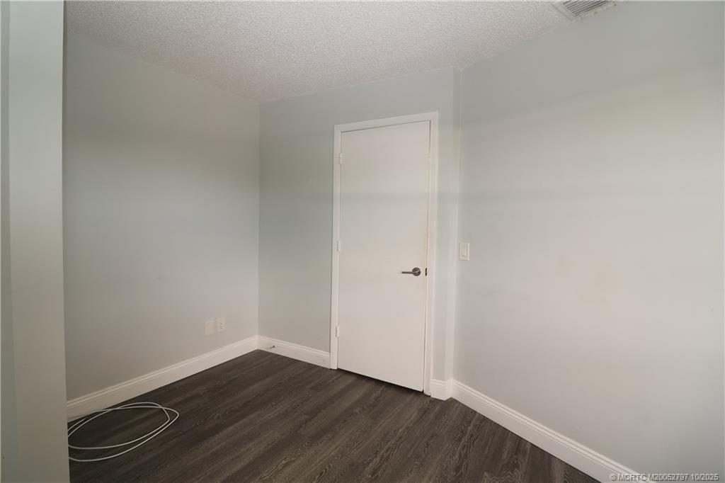 Jensen Beach, Florida 34957, United States, 2 Bedrooms Bedrooms, ,2 BathroomsBathrooms,Residential,Active,233428