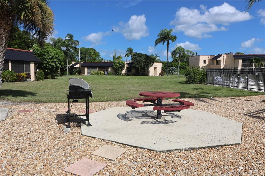 Jensen Beach, Florida 34957, United States, 2 Bedrooms Bedrooms, ,2 BathroomsBathrooms,Residential,Active,233428