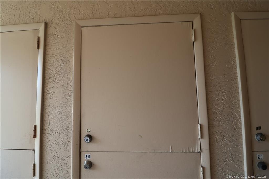 Jensen Beach, Florida 34957, United States, 2 Bedrooms Bedrooms, ,2 BathroomsBathrooms,Residential,Active,233428