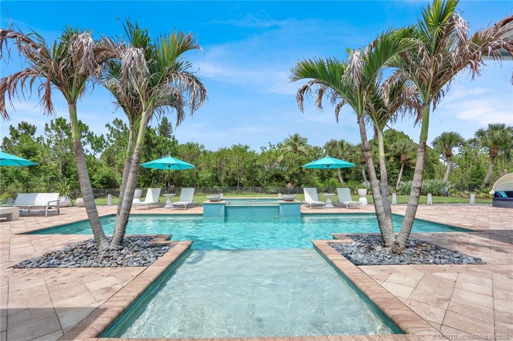 Completely modernized from floor to ceiling, this Canopy Creek home bl – image 1