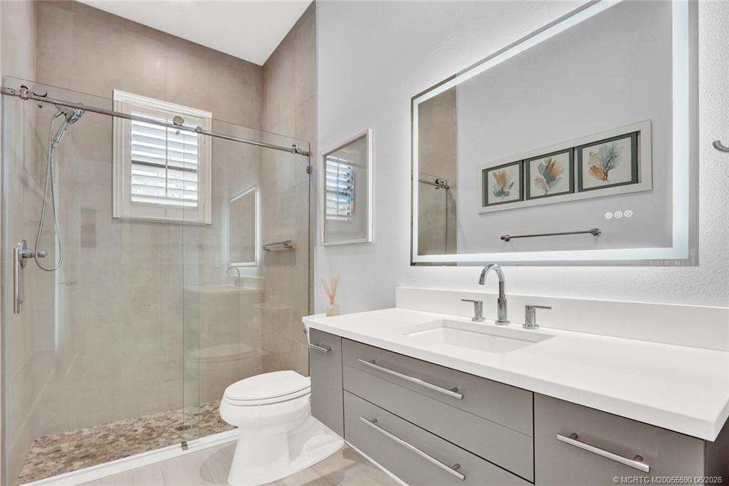Completely modernized from floor to ceiling, this Canopy Creek home bl – image 20