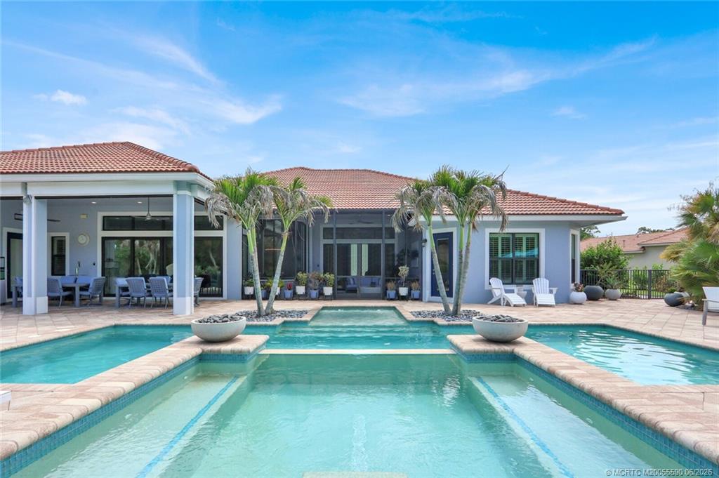 Completely modernized from floor to ceiling, this Canopy Creek home bl – image 26