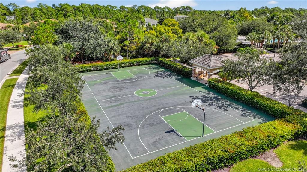 Completely modernized from floor to ceiling, this Canopy Creek home bl – image 43