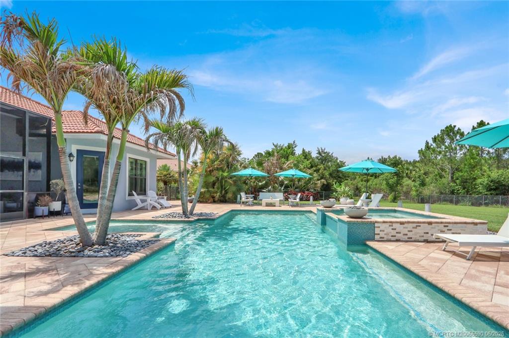 Completely modernized from floor to ceiling, this Canopy Creek home bl – image 27