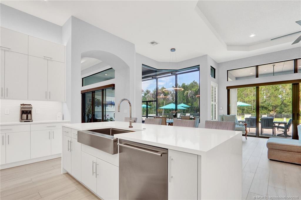 Completely modernized from floor to ceiling, this Canopy Creek home bl – image 12