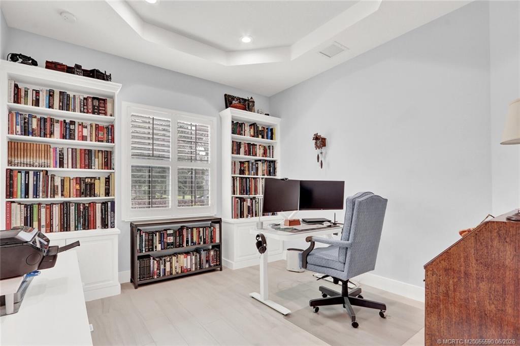 Completely modernized from floor to ceiling, this Canopy Creek home bl – image 18