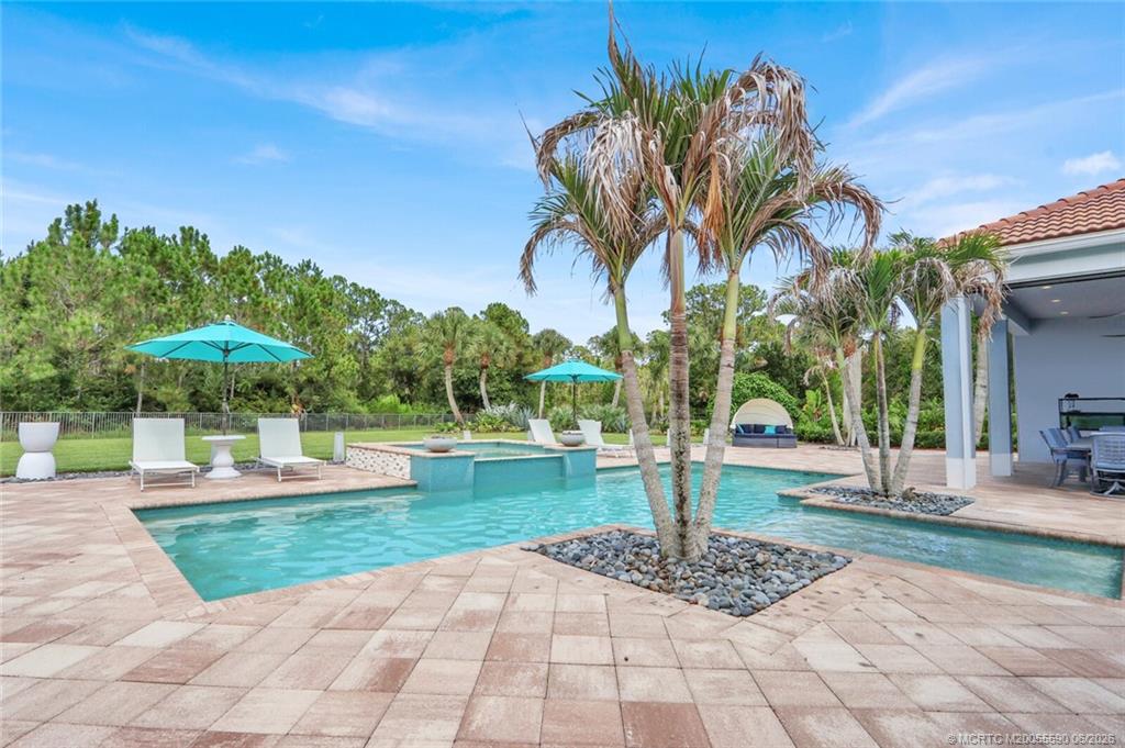 Completely modernized from floor to ceiling, this Canopy Creek home bl – image 24