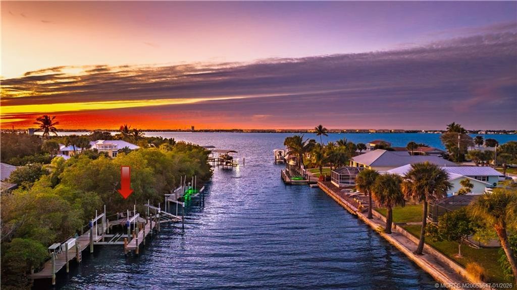 Photo of 1716 Coconut Drive, Fort Pierce, FL 34949 (MLS # M20053647)