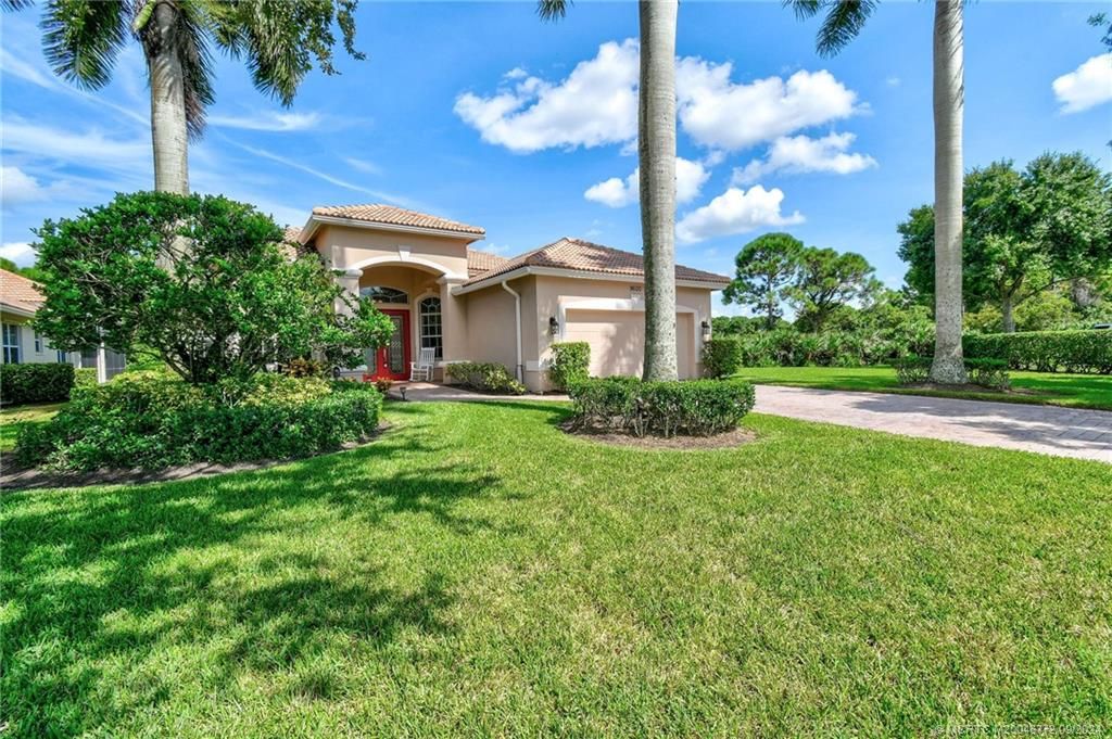 Photo of 9600 Crooked Stick Lane, Port Saint Lucie, FL 34986 (MLS # M20046772)