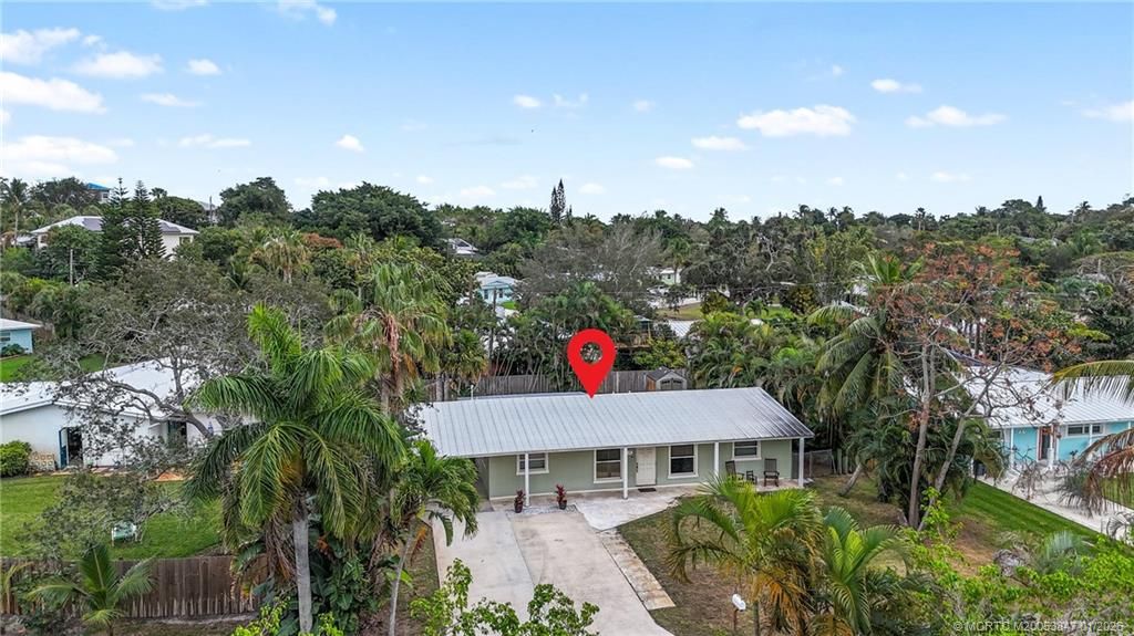 Photo of 4186 NE Carrol Court, Jensen Beach, FL 34957 (MLS # M20053847)