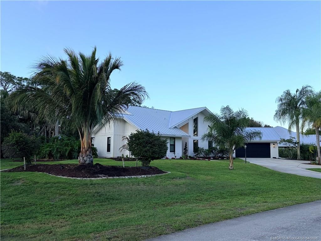 Photo of 1205 SW Catalina Street, Palm City, FL 34990 (MLS # M20054750)