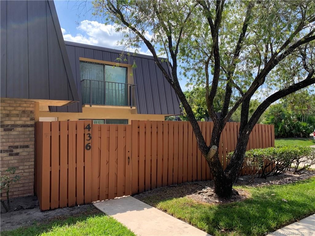 Photo of 5604 SE Windsong Lane #436, Stuart, FL 34997 (MLS # M20046146)