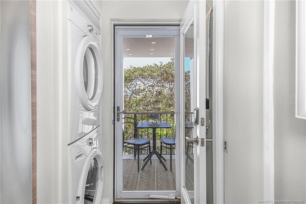 Stuart, Florida 34996, United States, 2 Bedrooms Bedrooms, ,2 BathroomsBathrooms,Residential,Active,87424