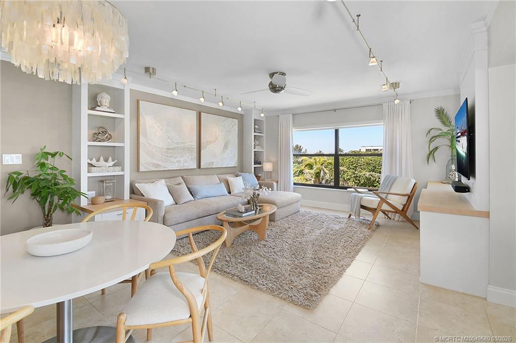 Stuart, Florida 34996, United States, 2 Bedrooms Bedrooms, ,2 BathroomsBathrooms,Residential,Active,87424