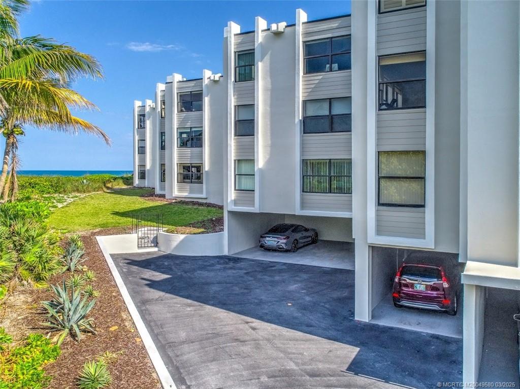 Stuart, Florida 34996, United States, 2 Bedrooms Bedrooms, ,2 BathroomsBathrooms,Residential,Active,87424