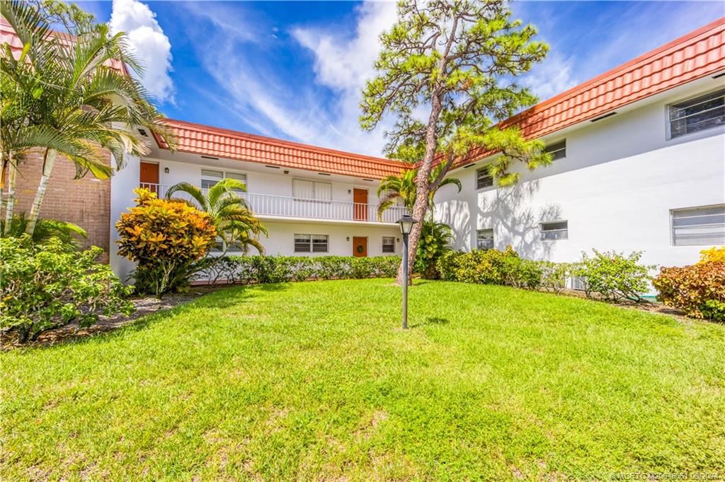 Photo of 2600 SE Ocean Boulevard #J6, Stuart, FL 34996 (MLS # M20046661)