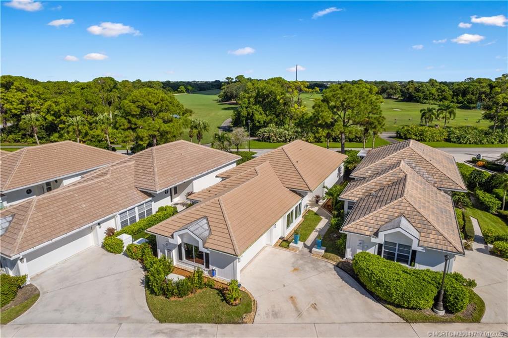 2253 NW Seagrass Drive