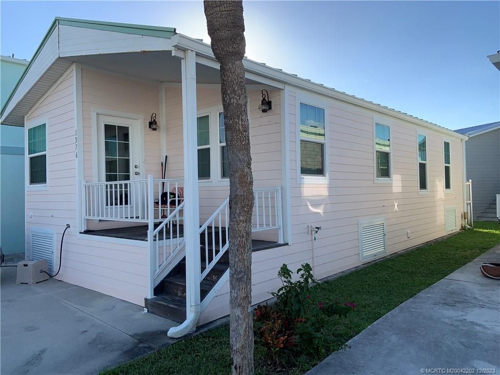 Photo of 1376 Nettles Boulevard, Jensen Beach, FL 34957 (MLS # M20042202)