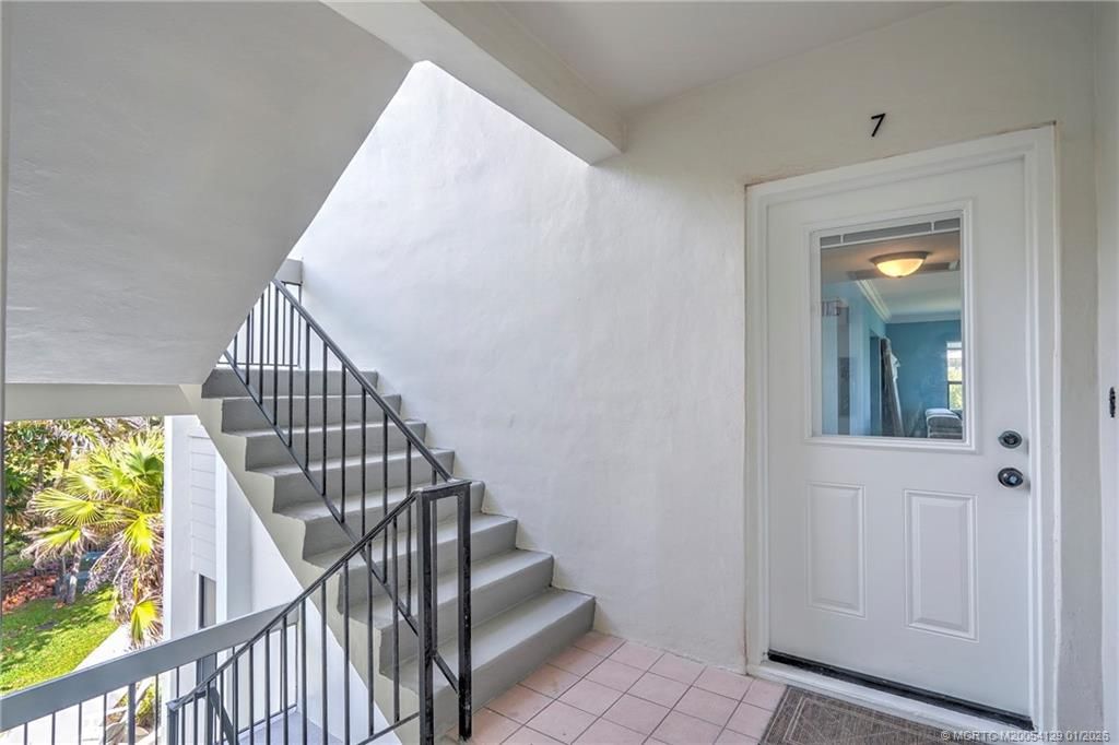 Photo of 1289 NE Ocean Boulevard #7, Stuart, FL 34996 (MLS # M20054129)