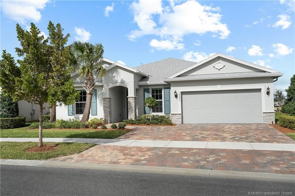 Photo of 10377 SW Captiva Drive, Port Saint Lucie, FL 34987 (MLS # M20049471)