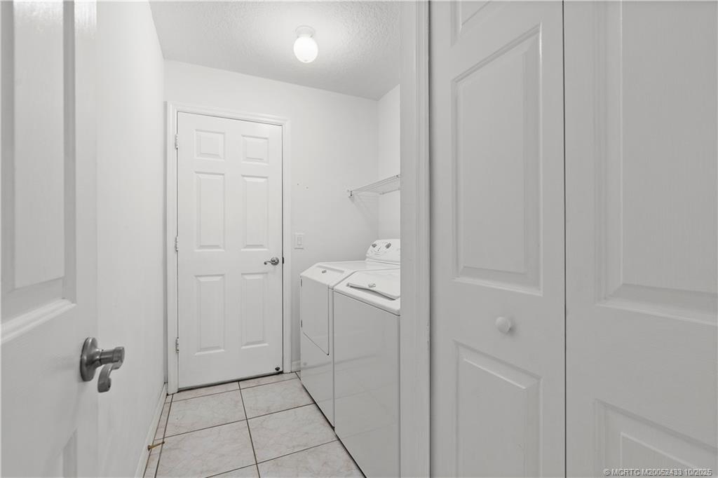 Stuart, Florida 34997, United States, 3 Bedrooms Bedrooms, ,2 BathroomsBathrooms,Residential,Active,220277