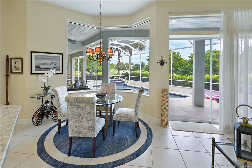 4094 SW Gleneagle Circle